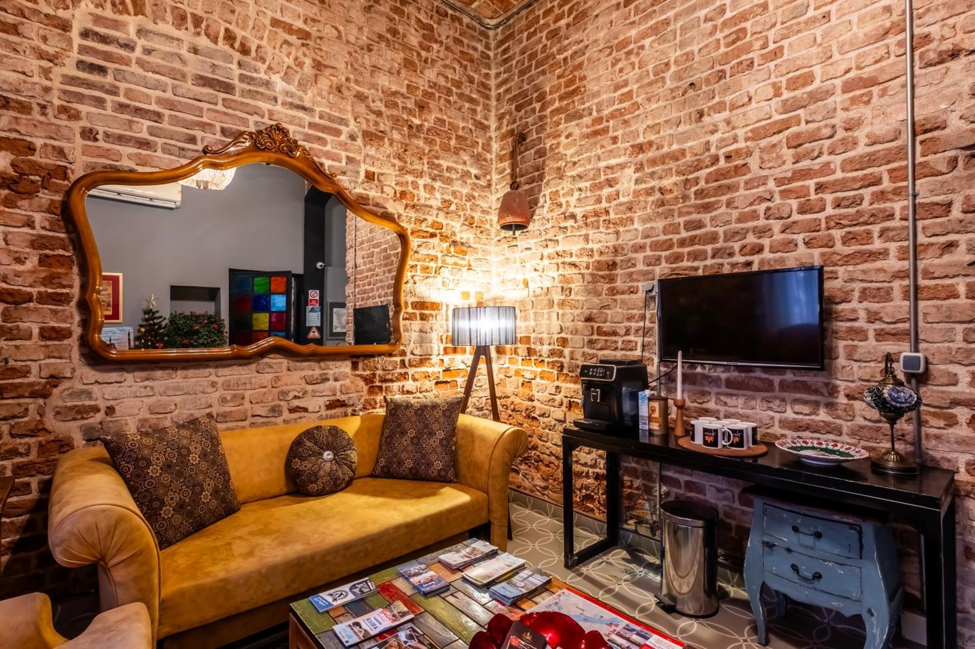 Hotel Selvese Suites, Serviced Living In Galata 2*